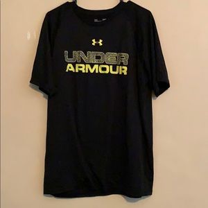 Men’s Under Armour shirt